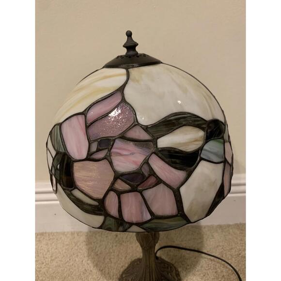 Tiffany style 16" Stained Slag Glass Table Accent Lamp Floral Design - Picture 7 of 15